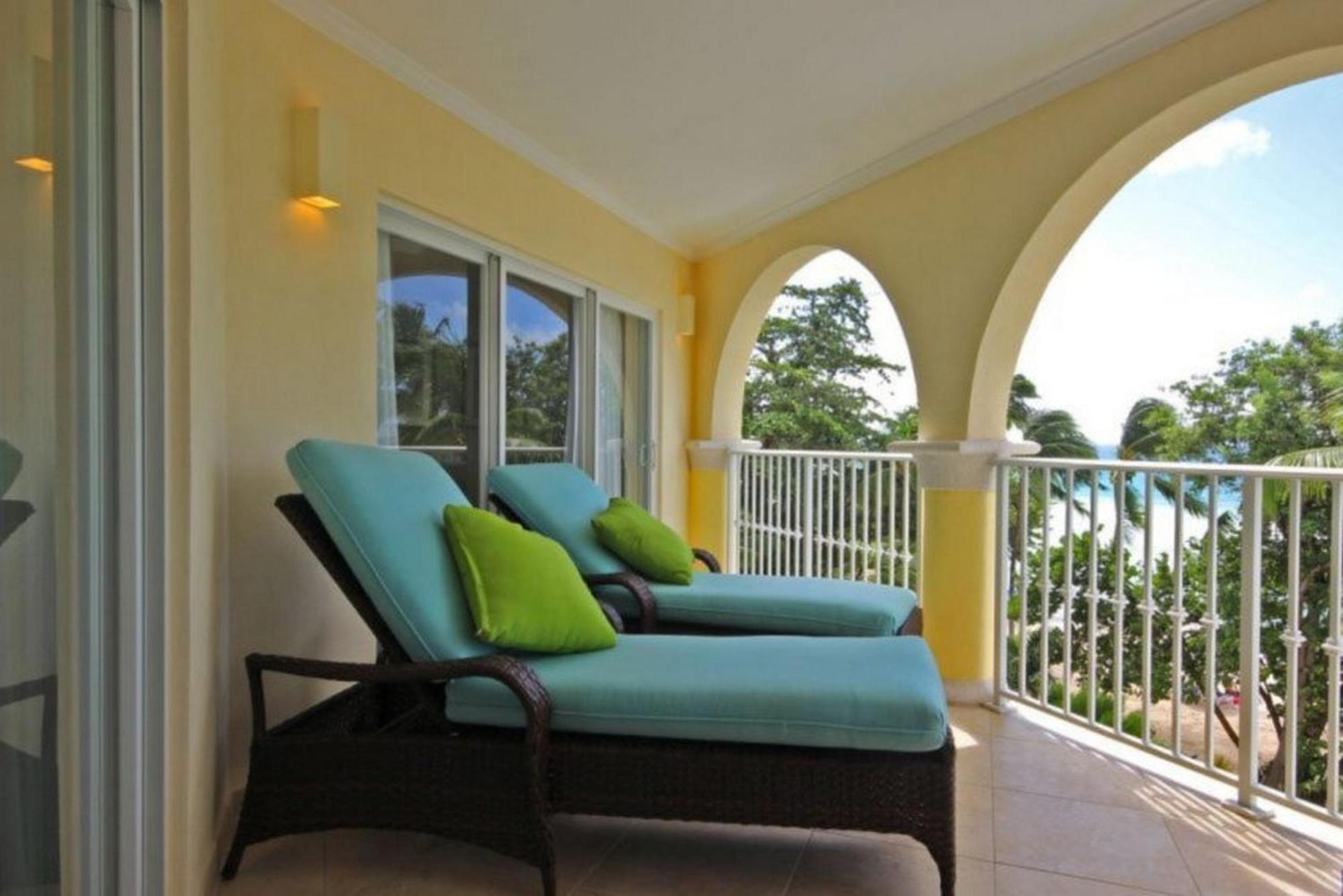 Sapphire Beach Condos Christ Church Bilik gambar