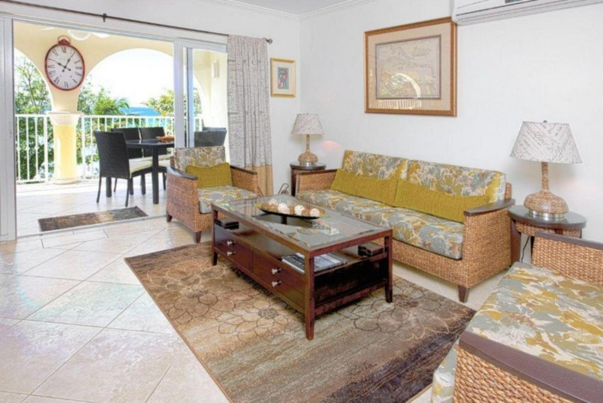 Sapphire Beach Condos Christ Church Bilik gambar
