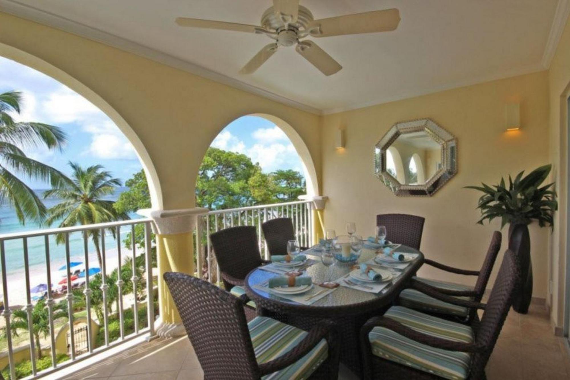 Sapphire Beach Condos Christ Church Bilik gambar